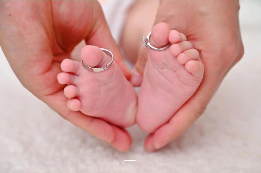 新安孕妇前三个月的睡姿